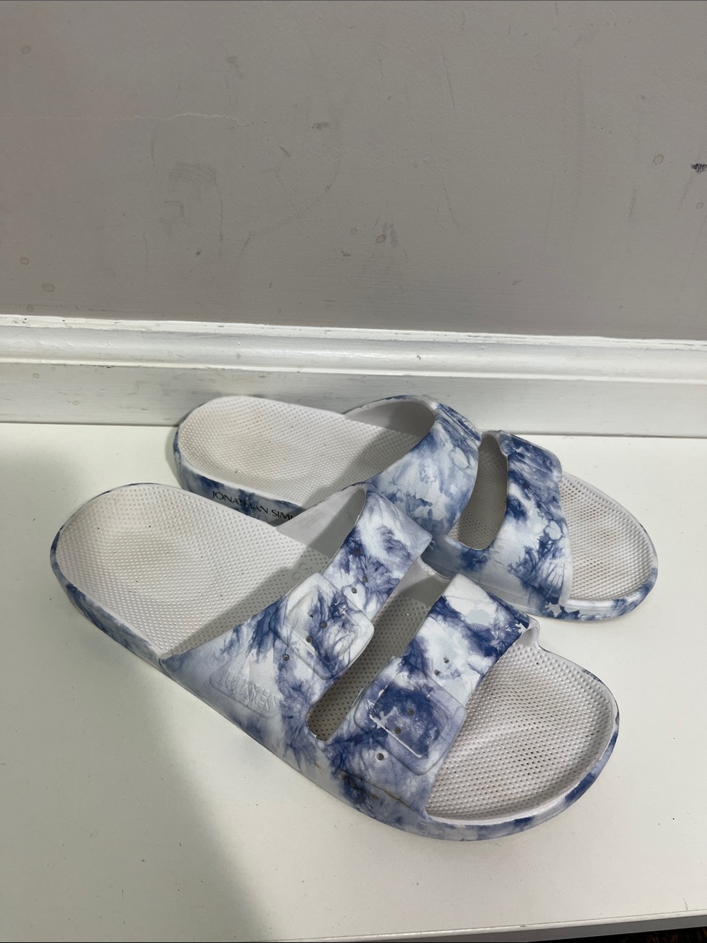 Jonathan Simkhai x freedom Moses slides